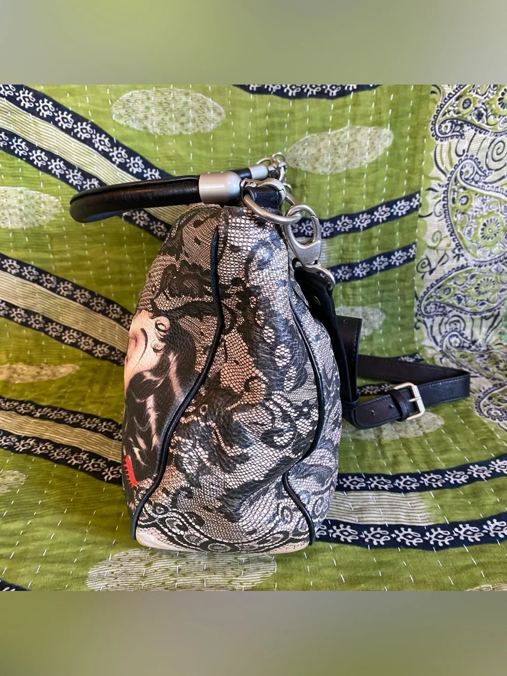 RARE Icon Los Angeles Alberto Vargas Printed Leather Slouchy Crossbody Purse